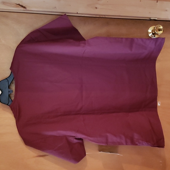 Wonder Work scrub top - Picture 2 of 4